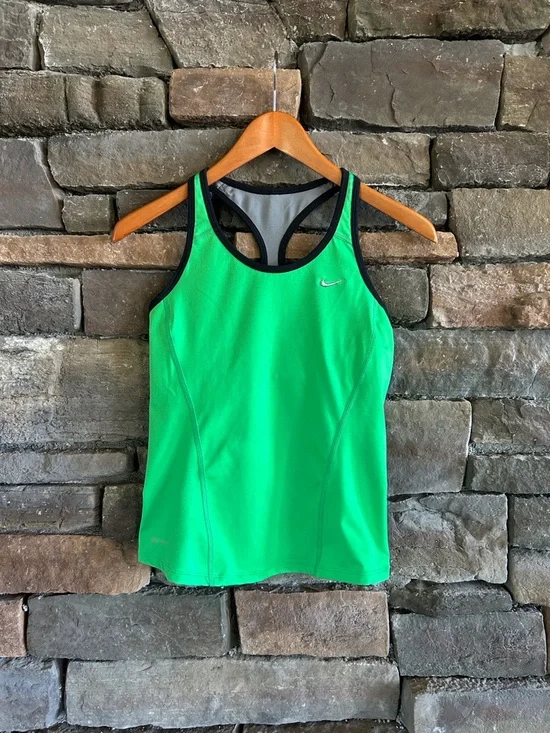 Nike Vintage Y2K Retro Sportswear Green Tennis Prep Sporty Athleisure Tank Top - Picture 2 of 9